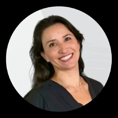 Profª Rebeca Rehder
